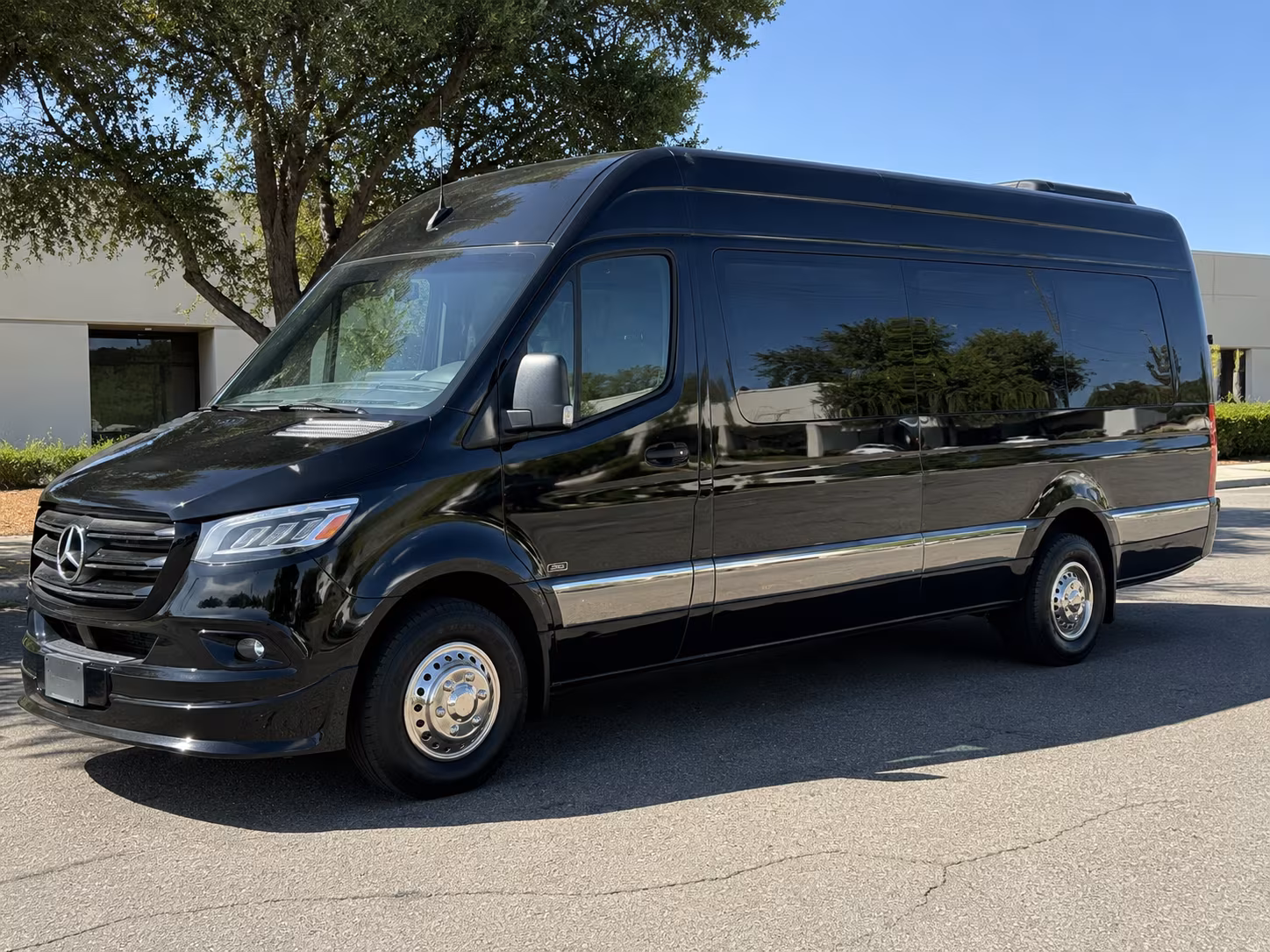 bowie long distance transportation onboard seating