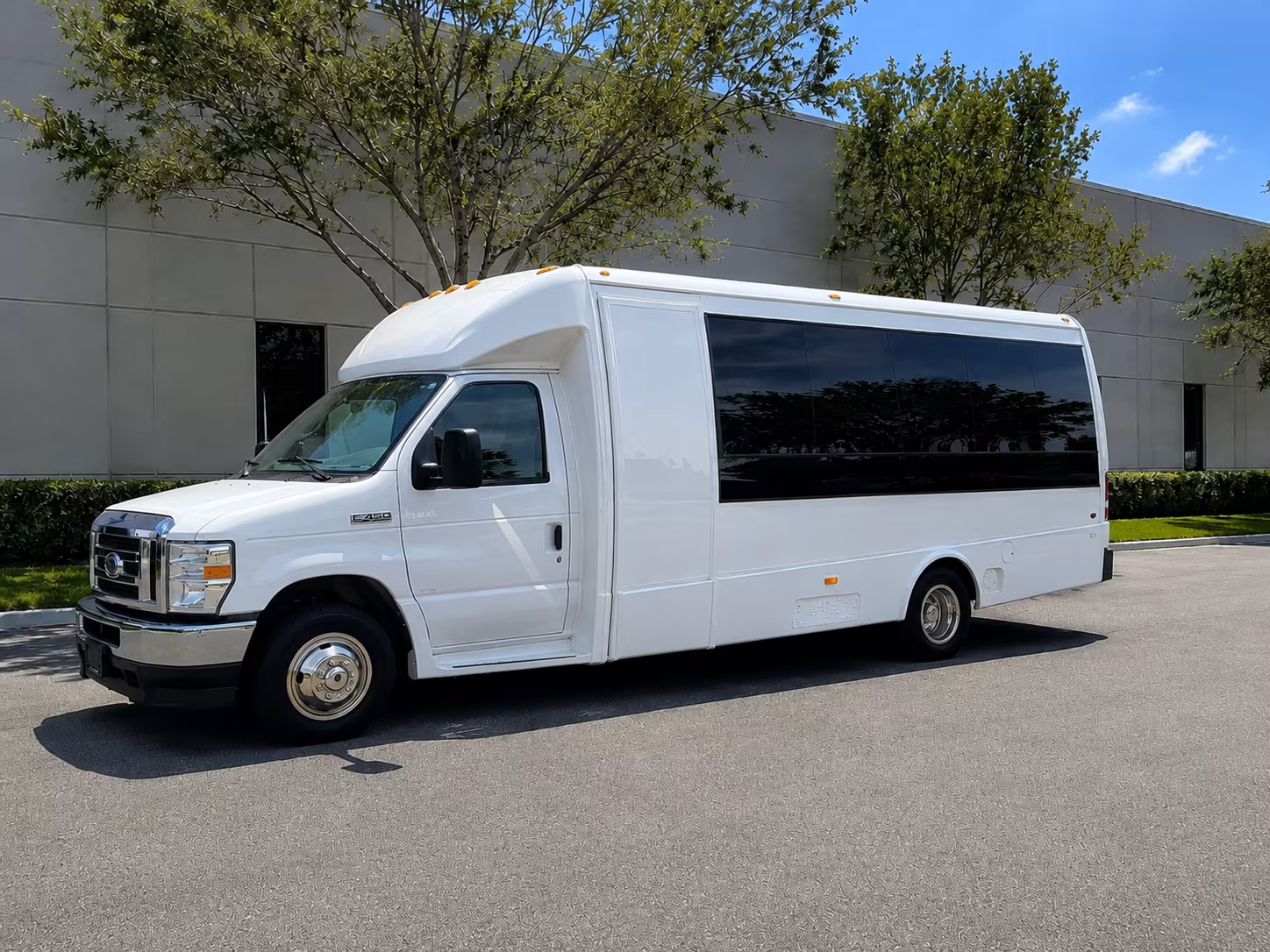 bowie wine tour brewery transportation onboard seating