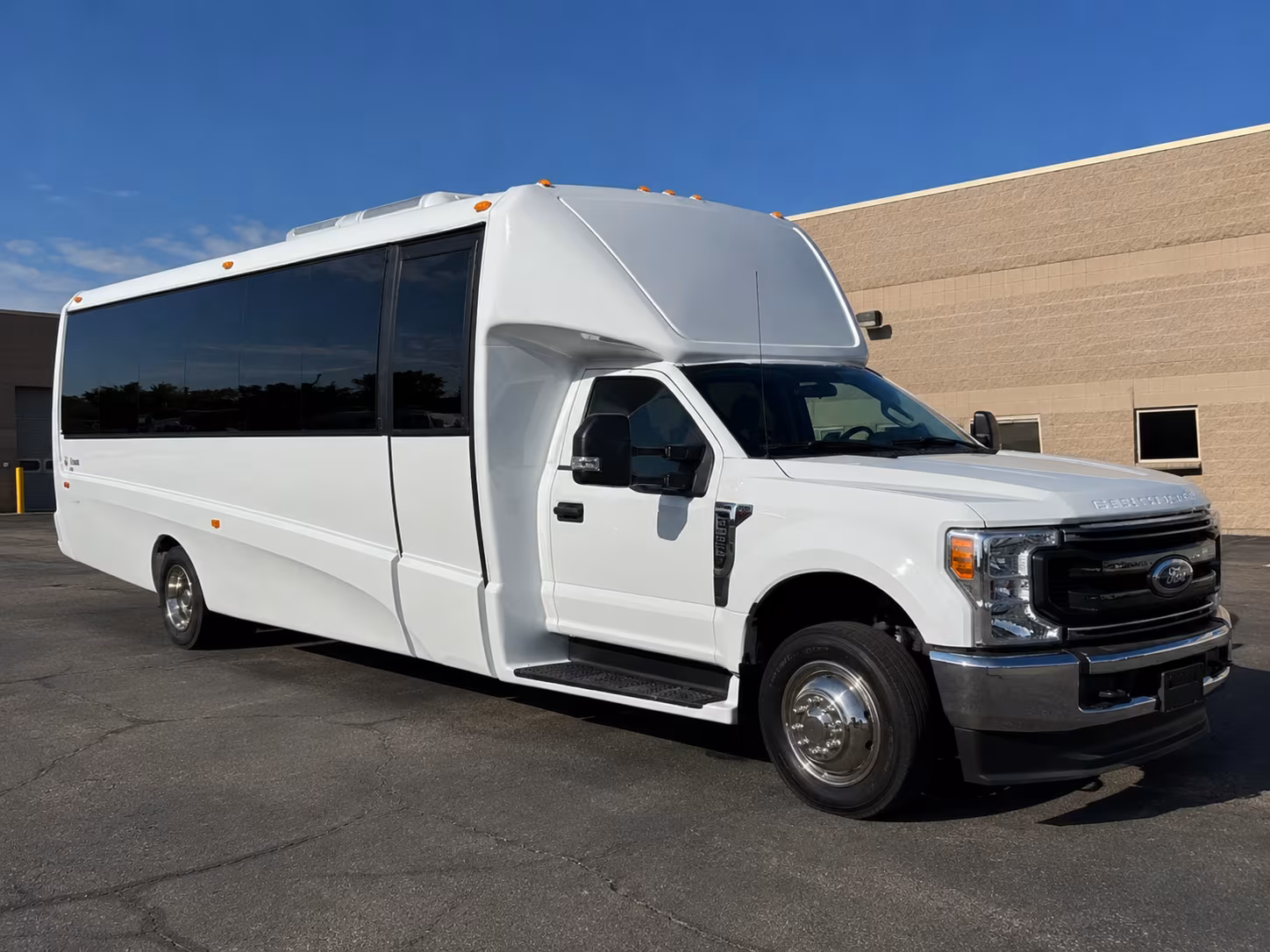 columbia spacious private event charter bus rentals in columbia
