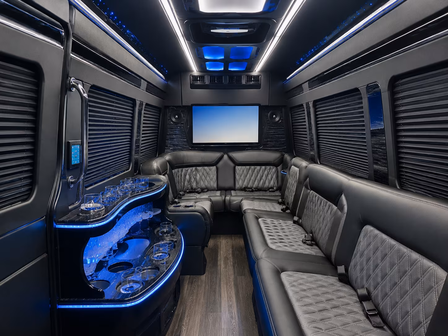 federal contractor and government shuttle service from bowie
