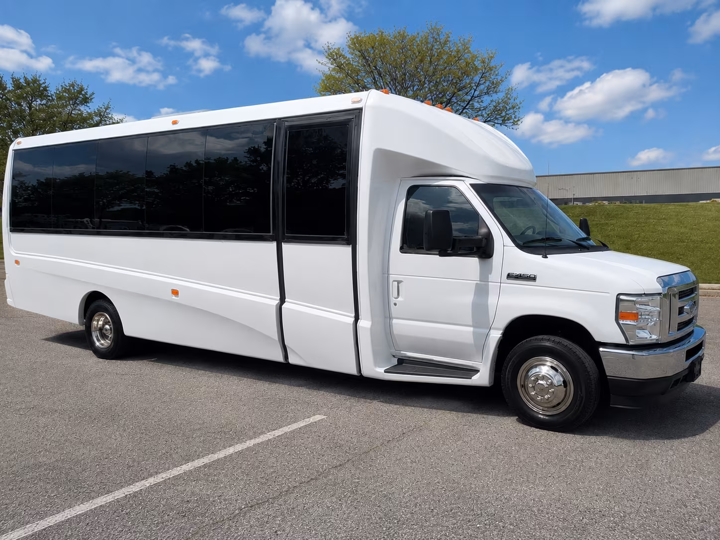 hop the maryland wine trail from bowie with a bus that handles the drive