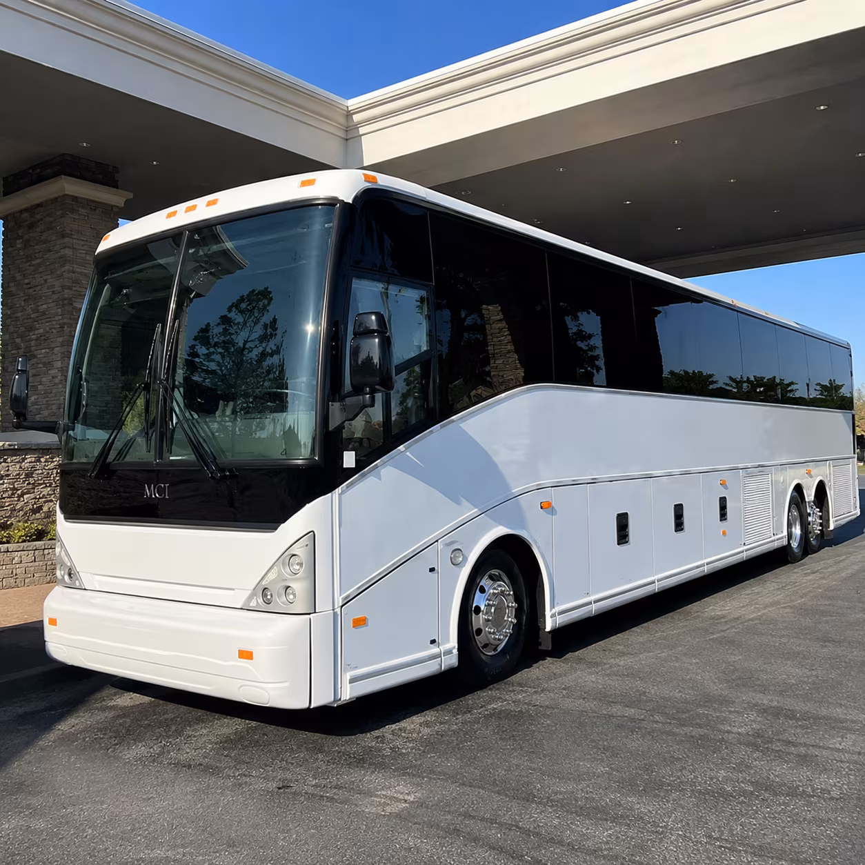 how distance and duration of your trip affect charter bus rates