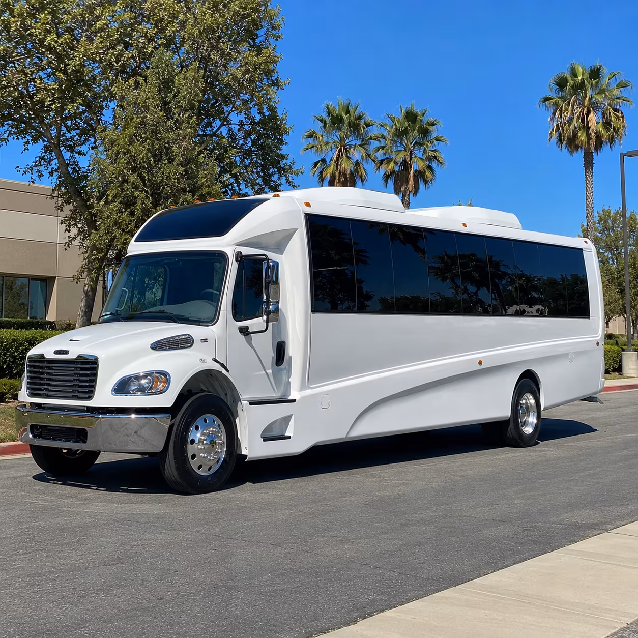 shuttle your students to the smithsonian and national mall with ease