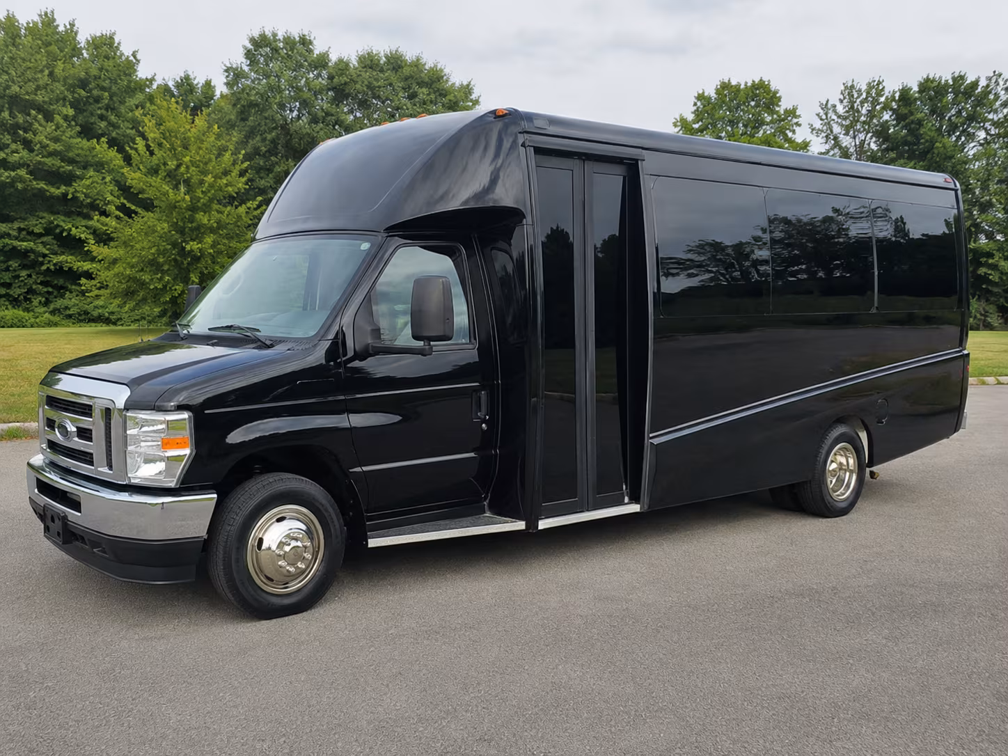silver spring charter buses for silver spring classrooms and field trips