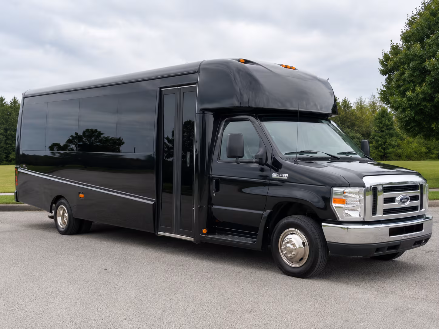 waldorf private airport shuttles for waldorf pickups and drop offs
