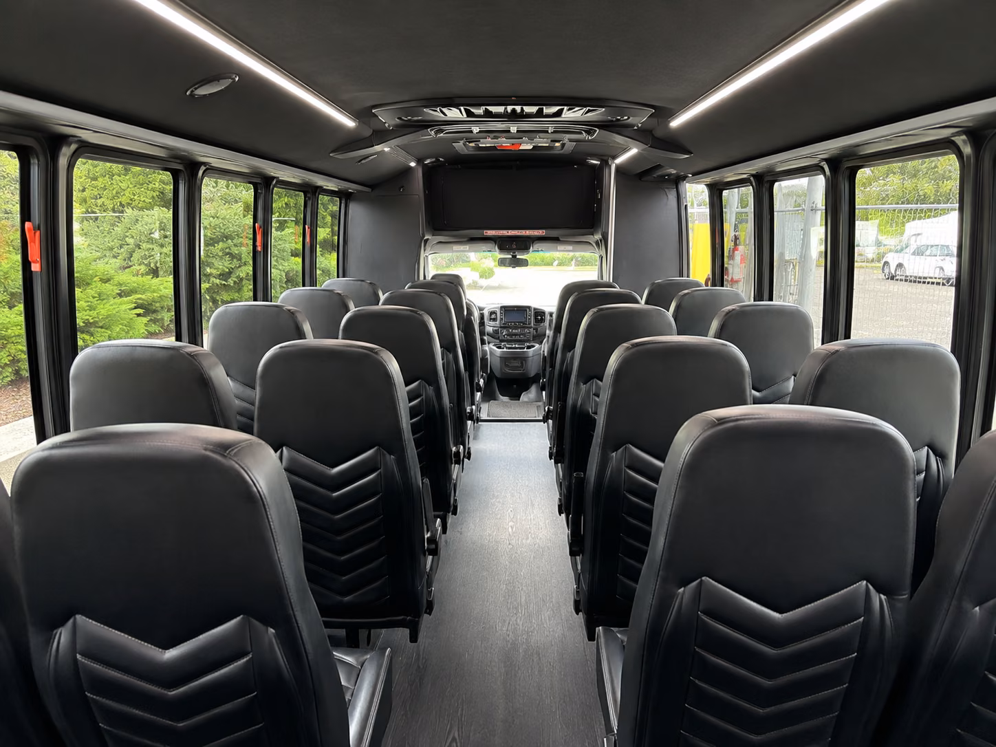 waldorf private event charter bus transportation in waldorf