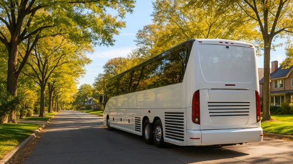 bowie vacation bus rentals for family trips